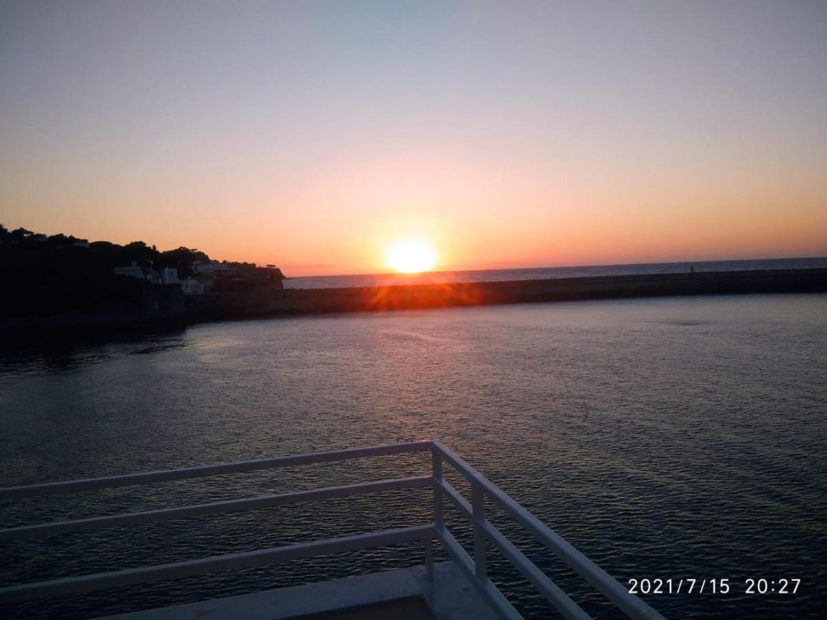 Clipper Suite Ischia Buitenkant foto