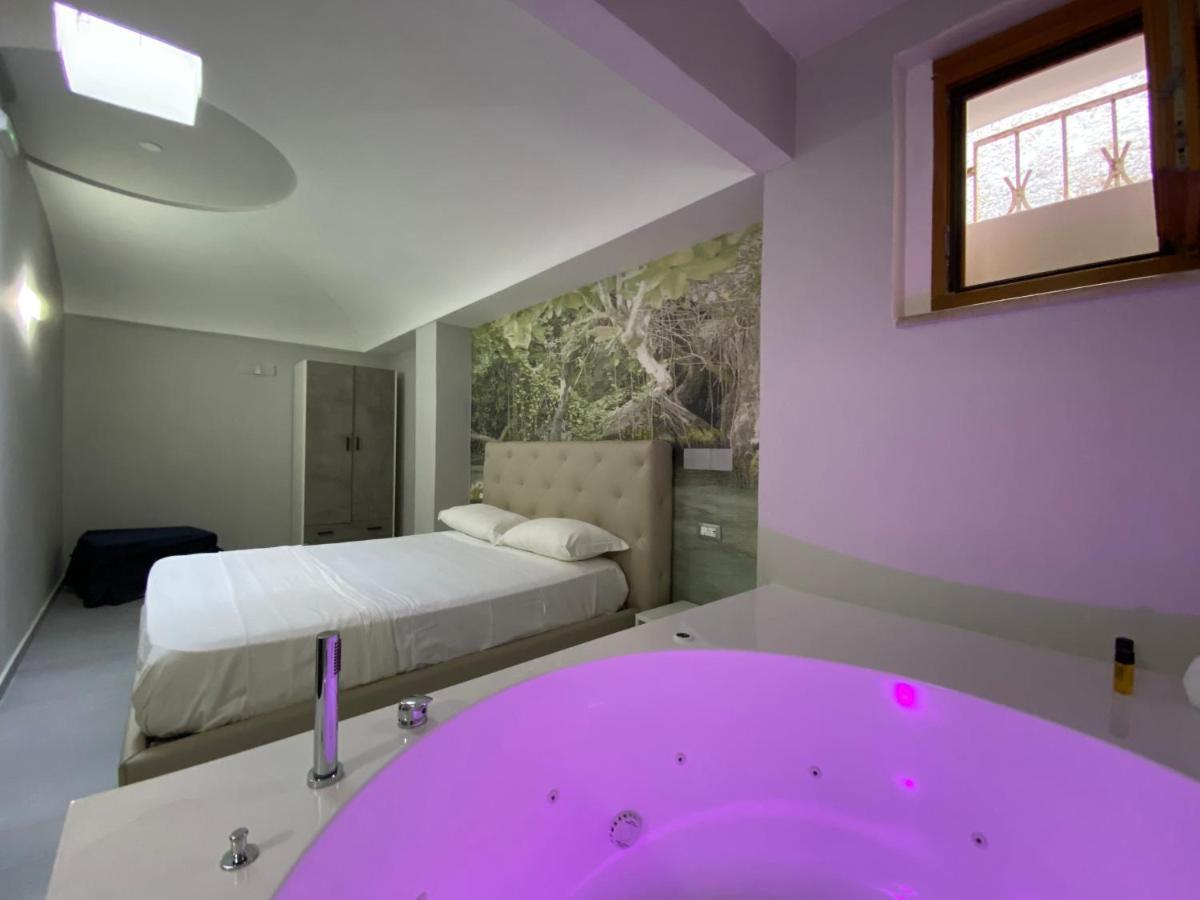 Clipper Suite Ischia Buitenkant foto